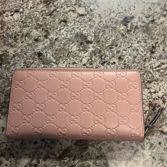 Gucci Wallet - Picture 3 of 4